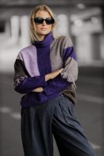 Sweter golf szarpane wstawki