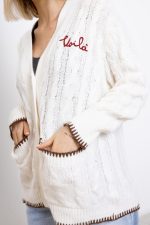 Sweter guziki Voila