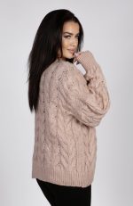 Sweter warkocze