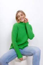 Sweter warkoczyki
