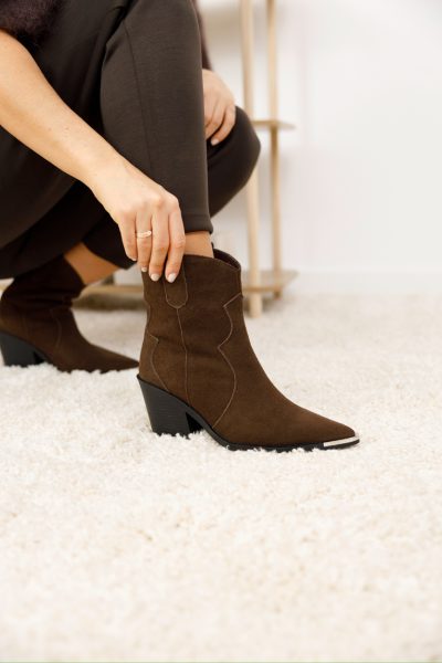 Buty kowbojki metalowy czubek – Czekolada, 40